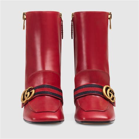 bottom of gucci boots